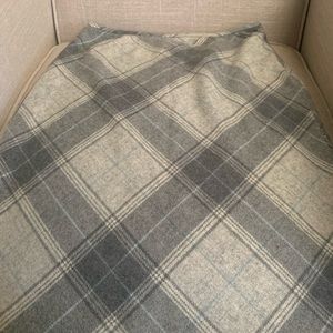 TWO Ann Taylor Loft dress Fall/Winter skirts. Both are Petite size 6